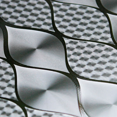 注文の201 304は装飾的なステンレス鋼 シート パターンを浮彫りにした